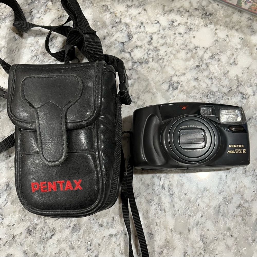 Pentax 105-r film camera